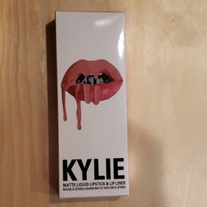 Kylie Jenner lip kit